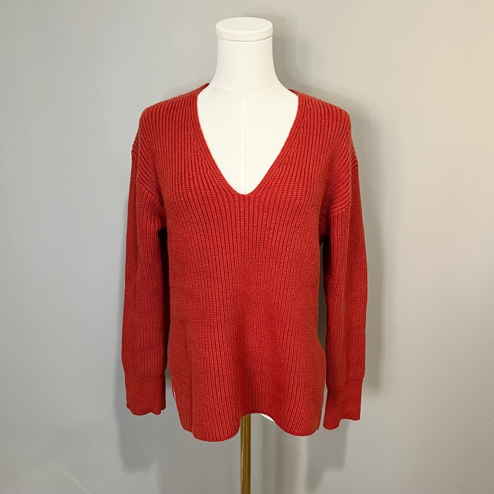 Banana Republic Chunky Ribbed V-Neck Sweater Size XS
